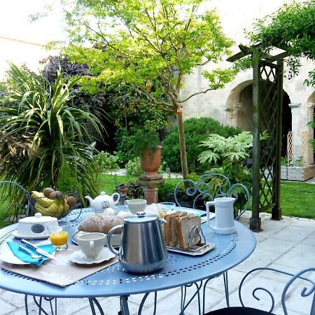 Bed and Breakfast Time After Time Pons Exterior foto