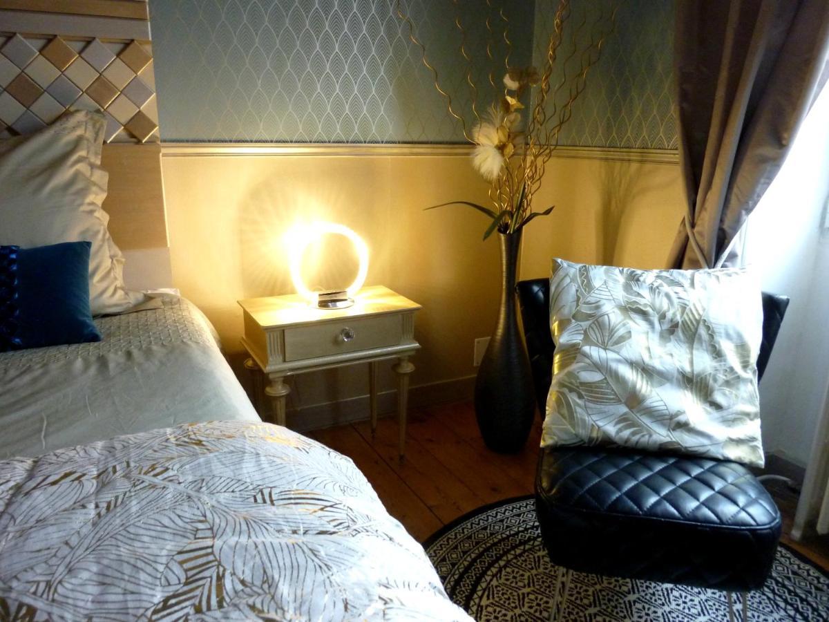Bed and Breakfast Time After Time Pons Exterior foto