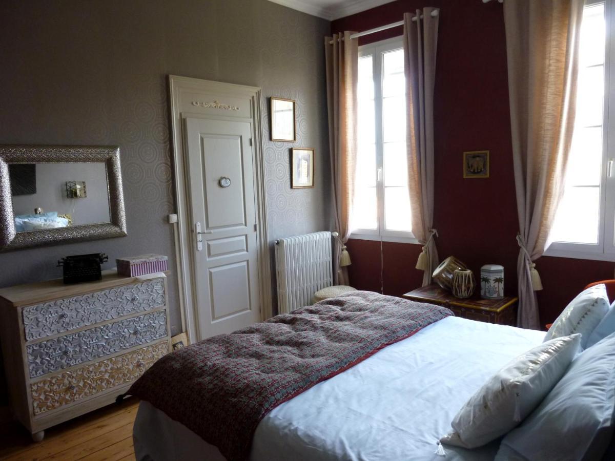 Bed and Breakfast Time After Time Pons Exterior foto
